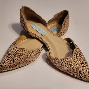 Betsey Johnson Lucy Flats from Blue size 5.5